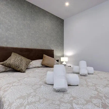 Brand New, Luxurious Ground Floor In Mirador De Hills *