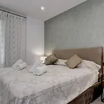 Brand New, Luxurious Ground Floor In Mirador De Hills *