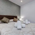 Brand New, Luxurious Ground Floor In Mirador De Hills *