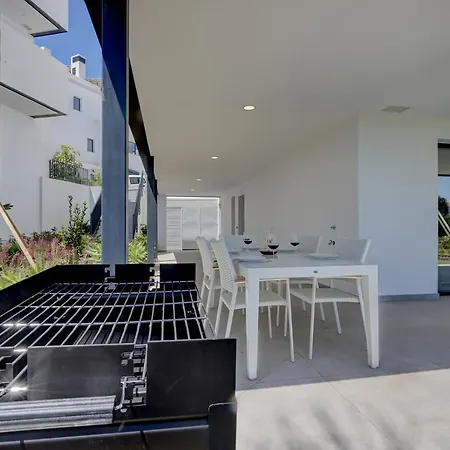 Brand New, Luxurious Ground Floor In Mirador De Hills *